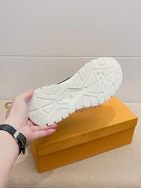 Picture of Louis Vuitton Shoes _SKULVsz38-44mnf052917131